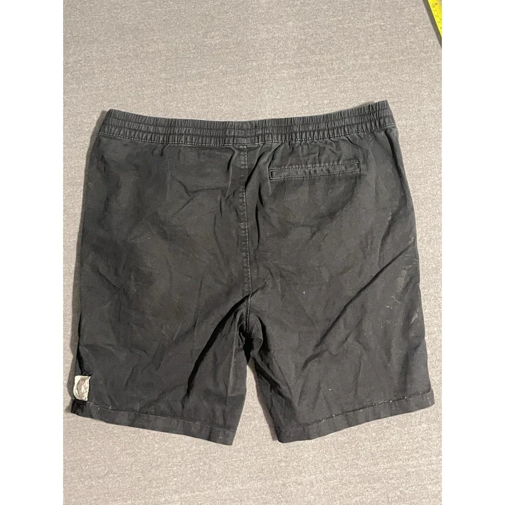 Hurley size large